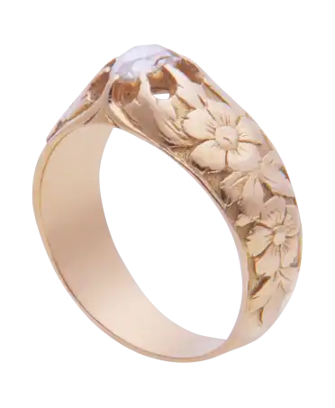 LA SICILIENNE, alianza en oro amarillo de 18 quilates y diamante solitario disponible en VIRTU LUXURY