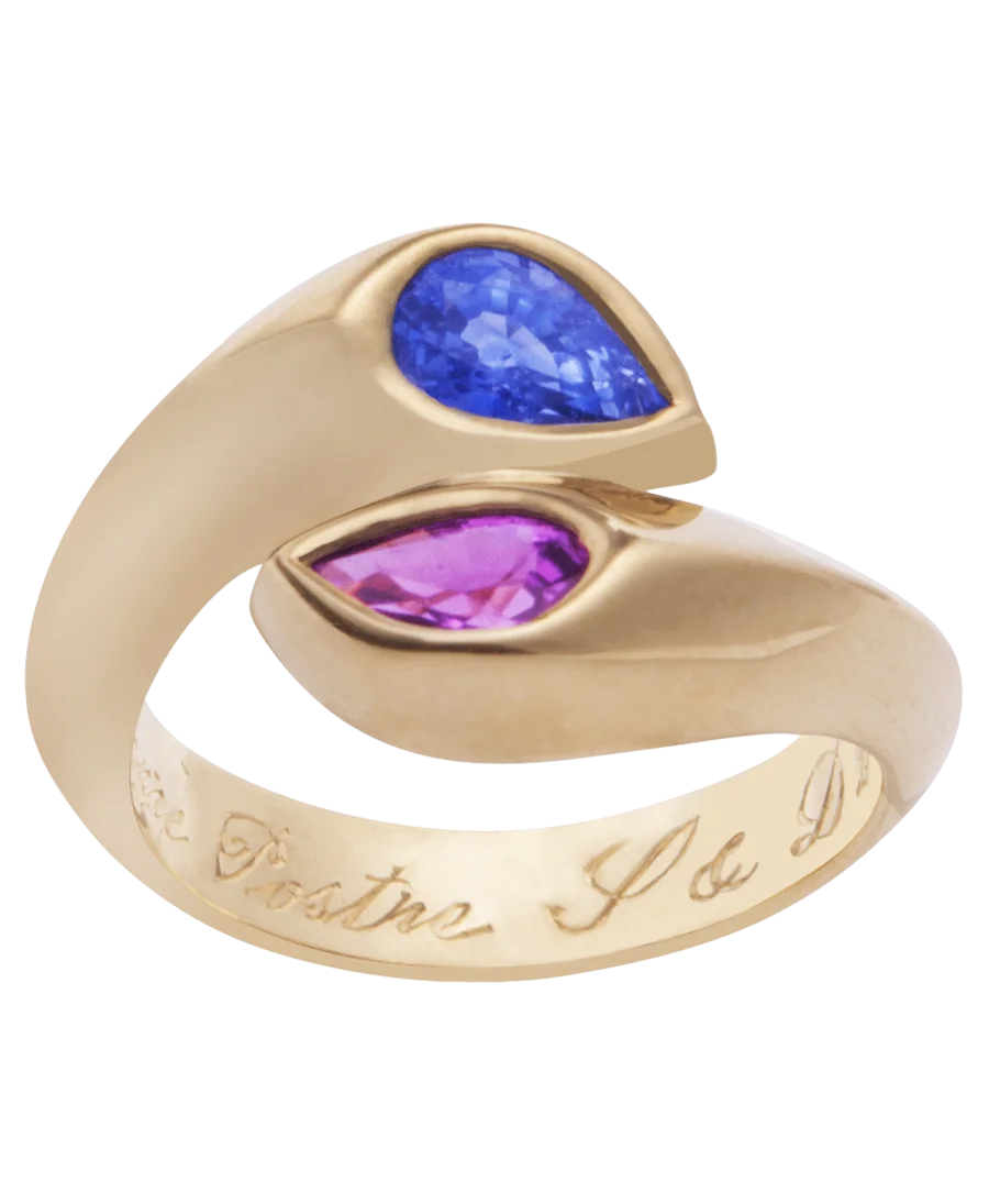 bague toi et moi en or jaune 18k sertie de saphirs rose bleu bague toi et moi en or jaune 18k sertie de saphirs rose bleu