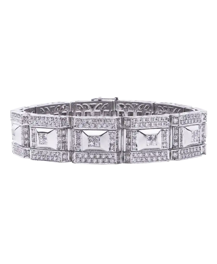 Pulsera con Diamantes blancos en Oro blanco de 18 Quilates. Disponible en VIRTU LUXURY.