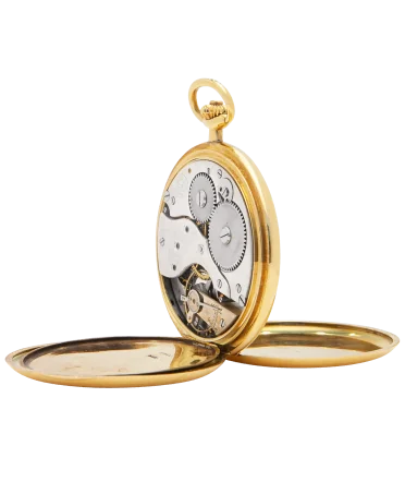 Reloj de bolsillo en oro amarillo de 18 quilates. Disponible en VIRTU LUXURY.