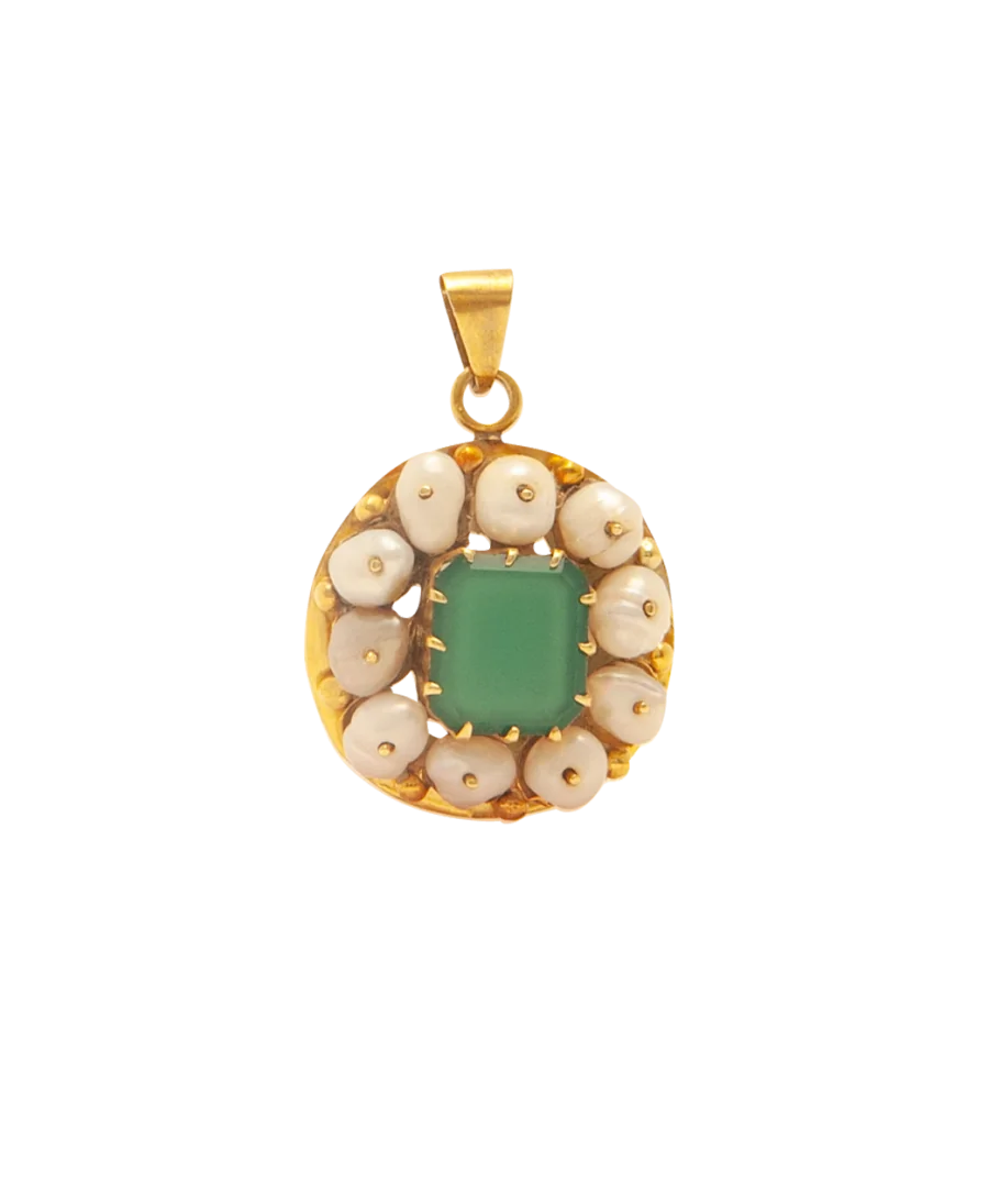 joyas de oro - colgante de oro con esmeraldas y PERLAS - disponible en joyería en VIRTU LUXURY