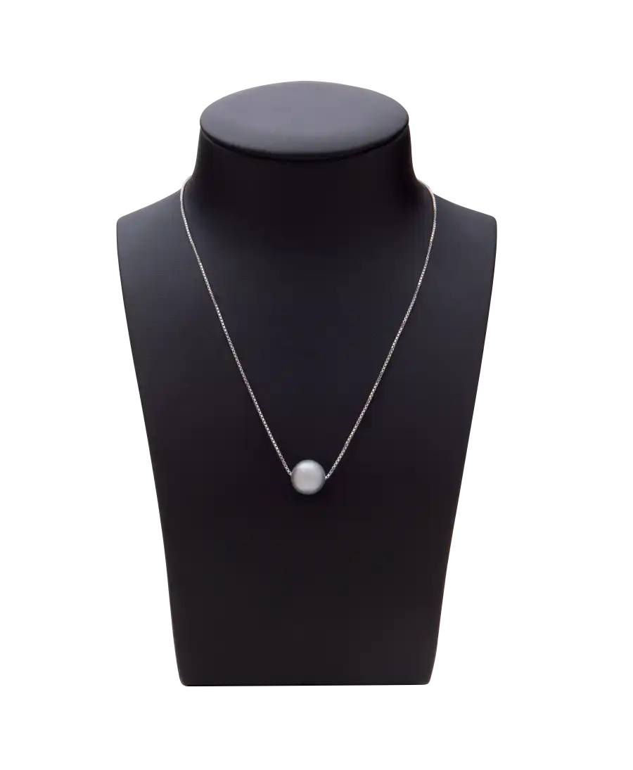 Collier Perle Précieuse en Or blanc 18 Carats. Disponible chez VIRTU LUXURY. Collier Perle Précieuse en Or blanc 18 Carats. Disponible chez VIRTU LUXURY.