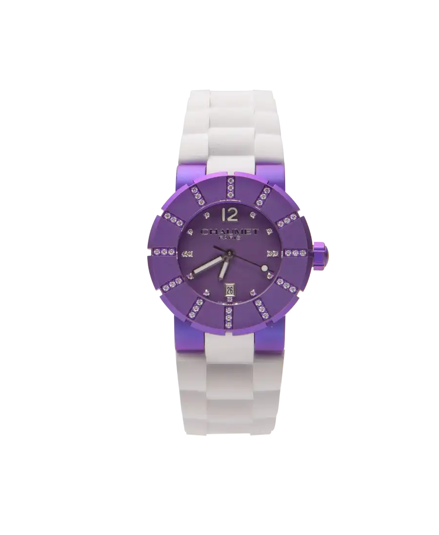 Class One W1722E es un reloj de pulsera en caucho y titanio. Disponible en VIRTU LUXURY. Class One W1722E es un reloj de pulsera en caucho y titanio. Disponible en VIRTU LUXURY.