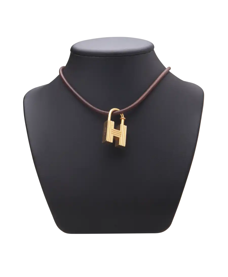 Collar H 2000 - marca Hermès - candado de oro amarillo - cierre de gancho de oro amarillo Collar H 2000 - marca Hermès - candado de oro amarillo - cierre de gancho de oro amarillo