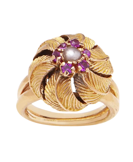 Palmier Fleuri est une bague en Or jaune 18 Carats avec un design Floral. Disponible chez VIRTU LUXURY.
