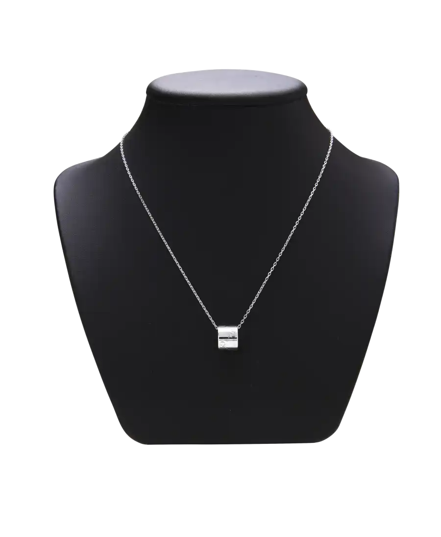 Collar GUCCI - marca de lujo - Gucci renombre - collar de marca - plata - Disponible en VIRTU LUXURY Collar GUCCI - marca de lujo - Gucci renombre - collar de marca - plata - Disponible en VIRTU LUXURY