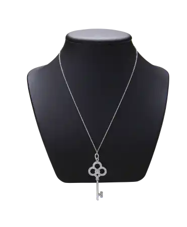 Llave Corona de TIFFANY KEYS en Oro Blanco de 18 Quilates con Diamantes. Disponible en VIRTU LUXURY.