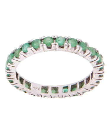 Anillo Esmeralda Completa un anillo en Oro blanco de 18 Quilates. Disponible en VIRTU LUXURY.